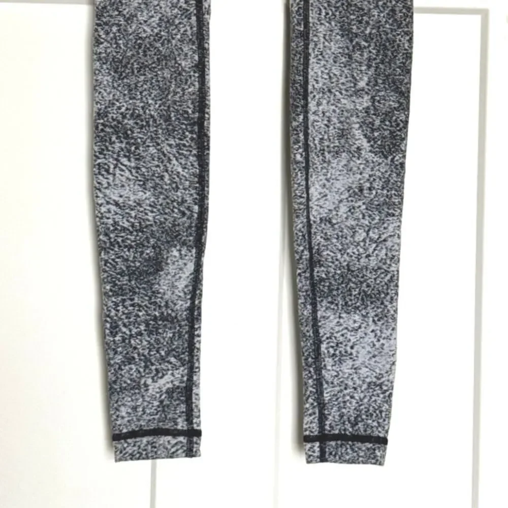 Lululemon Wunder Under Pant Hi-Rise Luon Spray Jacquard White Black Sz 4 Long